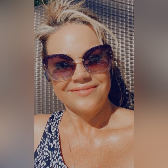 ❤️Miu Miu Purple Cat eye Sunglasses with Sparkles! ❤️🕶️ - Picture 8 of 8